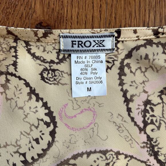 Froxx Overlay Silk Top Size M Bell Sleeve Floral Tie Front Multi Fabric Classy - Picture 3 of 7